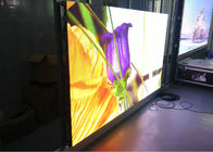 P3.91 OEM低い明るさ/高く無彩色スケールが付いている大きいデジタル表示装置のビデオ壁